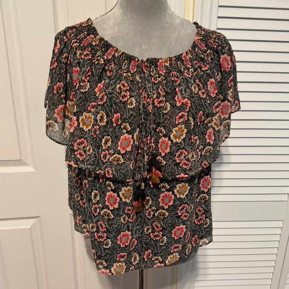 Rebecca Minkoff Ghiradelle Floral Off Shoulder Tiered Top - Picture 7 of 14